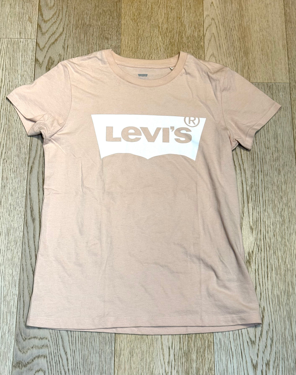 ✨ Levi’s t-shirt rose XS ok S ✨