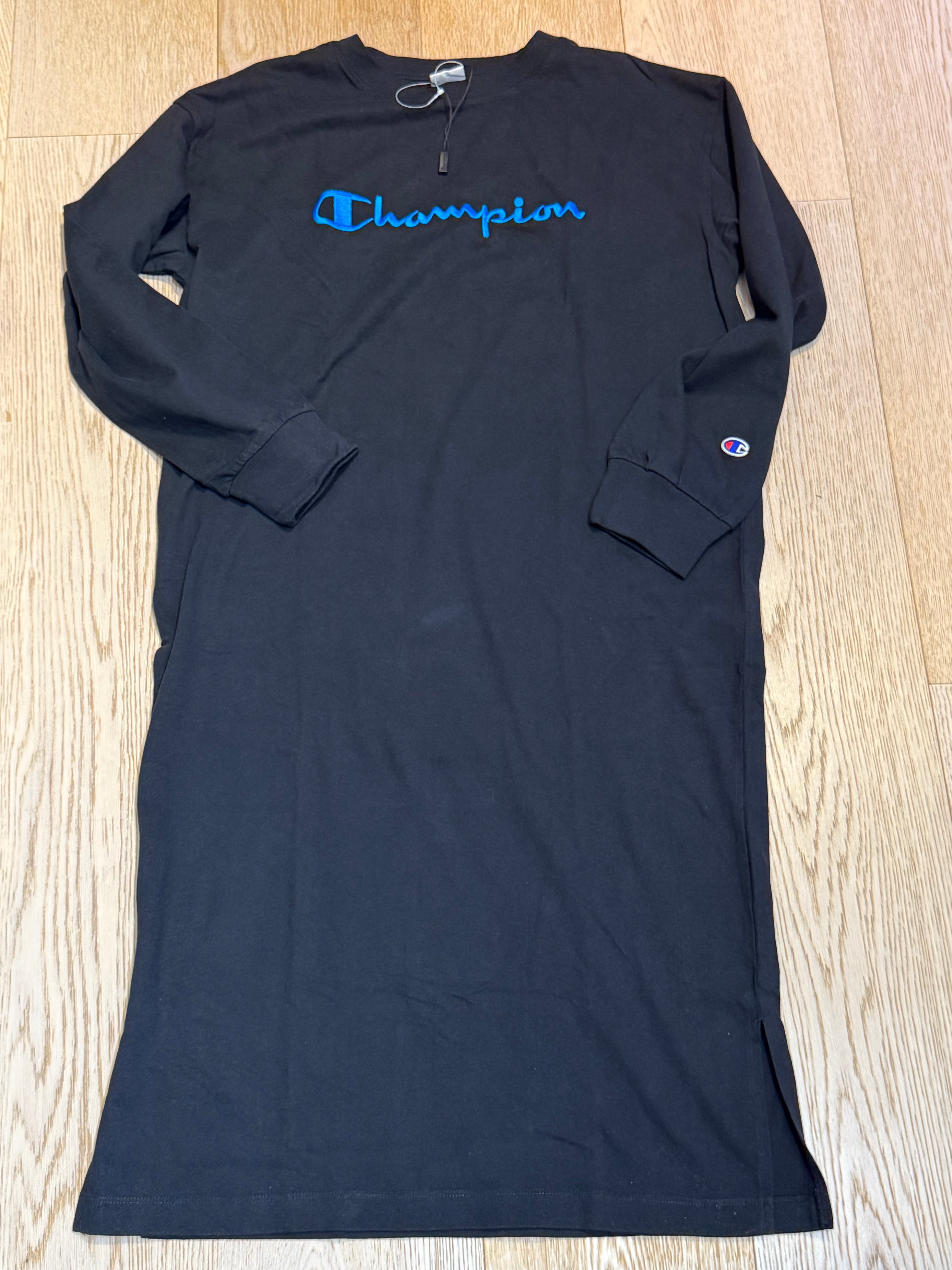 Neuve 70€ Robe noire Champion M ok L