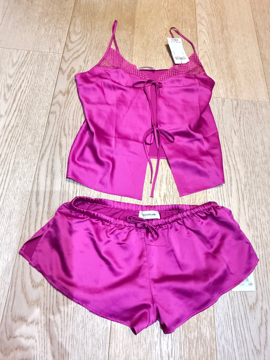 ✨ Neuf 85€ ensemble Chantelle satin fuschia ✨
