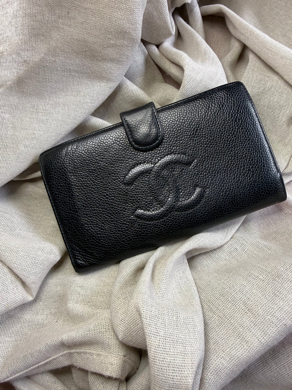 ✨ CHANEL – Grand Portefeuille CC Timeless en Cuir Caviar Noir ✨