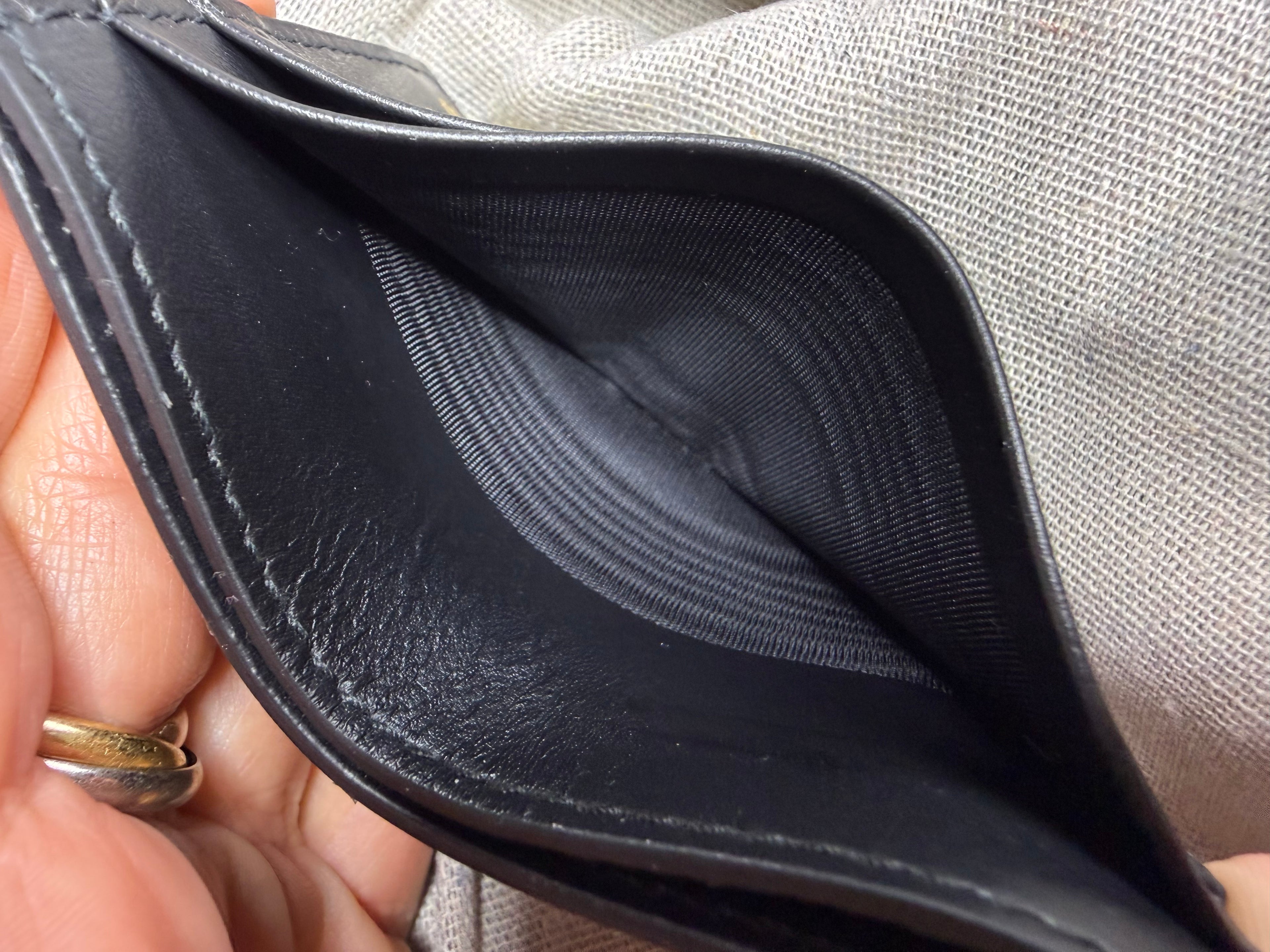 ✨ Neuf 270€ - Gucci — Porte-cartes en cuir noir ✨