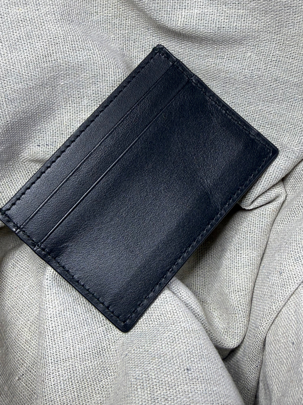✨ Neuf 270€ - Gucci — Porte-cartes en cuir noir ✨
