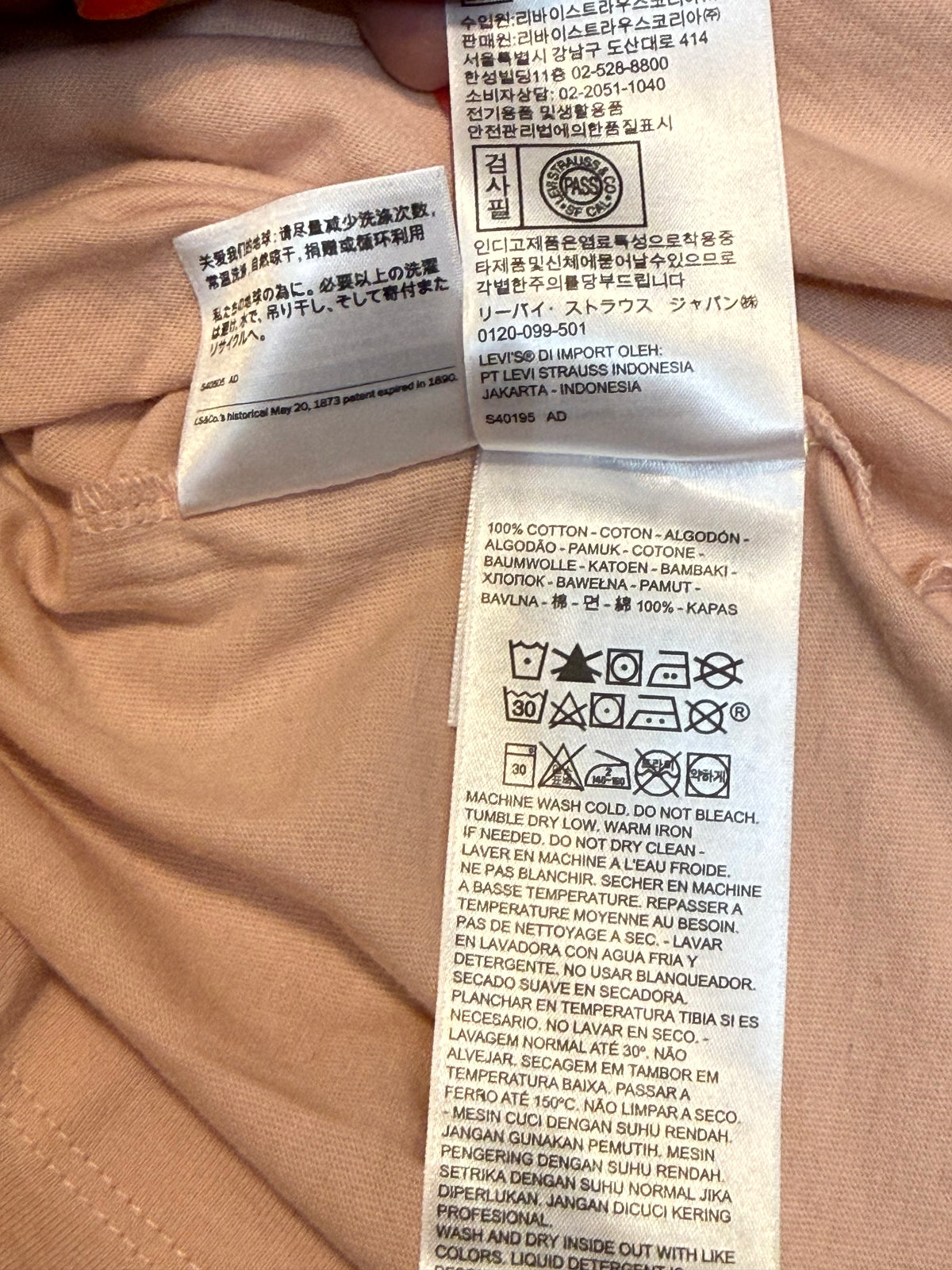 ✨ Levi’s t-shirt rose XS ok S ✨