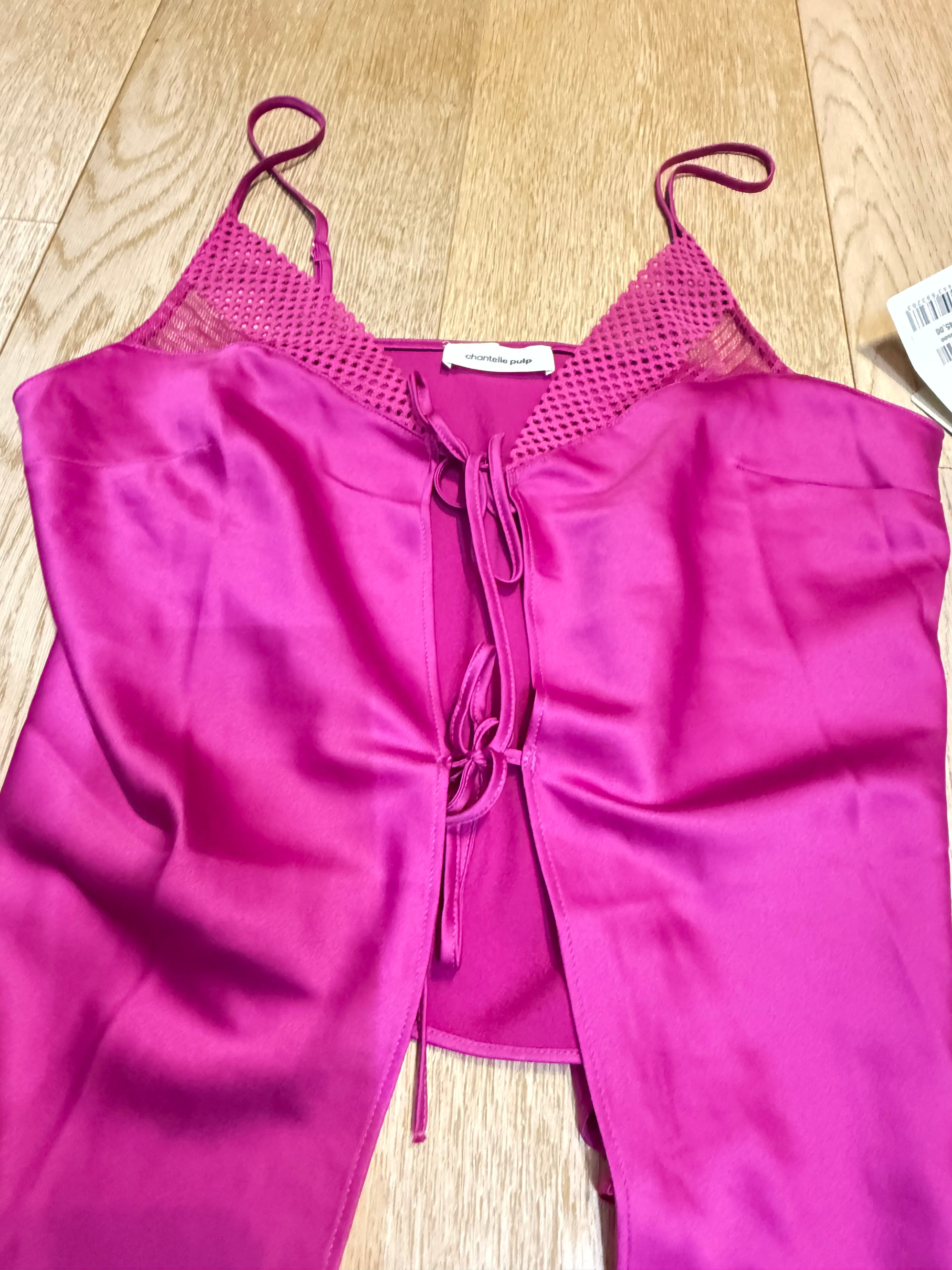 ✨ Neuf 85€ ensemble Chantelle satin fuschia ✨