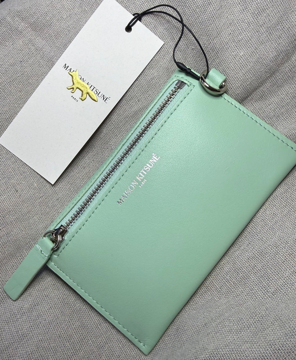 ✨Neuve 240€ Maison Kitsuné pochette cuir full set ✨