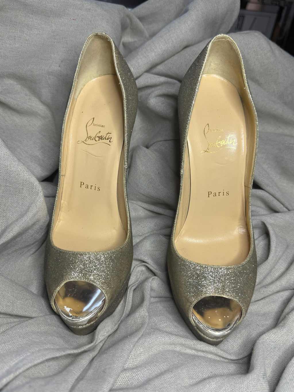 ✨ Escarpins Christian Louboutin Lady Peep Glitter Doré 37 ✨