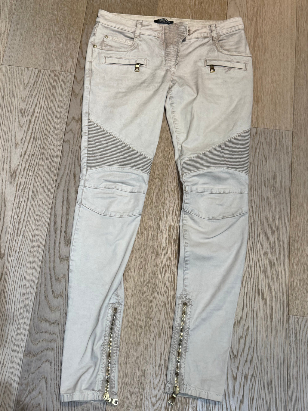 ✨ PIÈCE COLLECTOR – Jean Balmain Blanc Tie-Dye (Taille 36)✨
