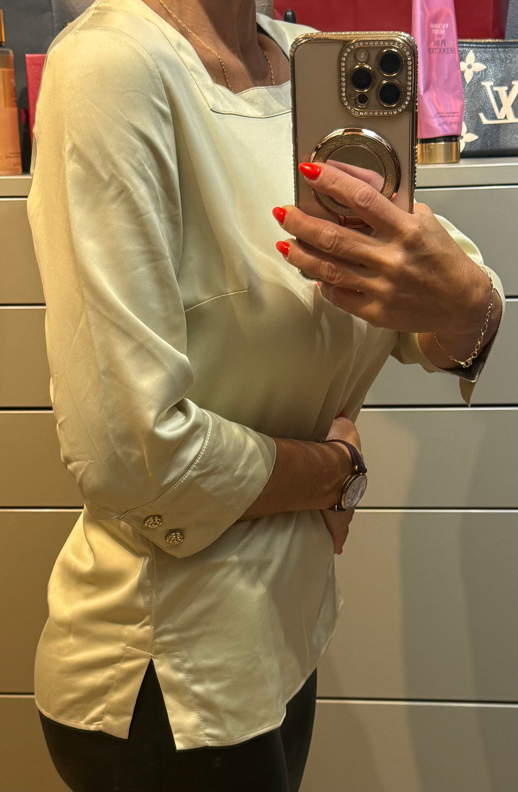 ✨ Blouse Champagne en satin Chanel Uniform 34 ok 36 🍾 ✨