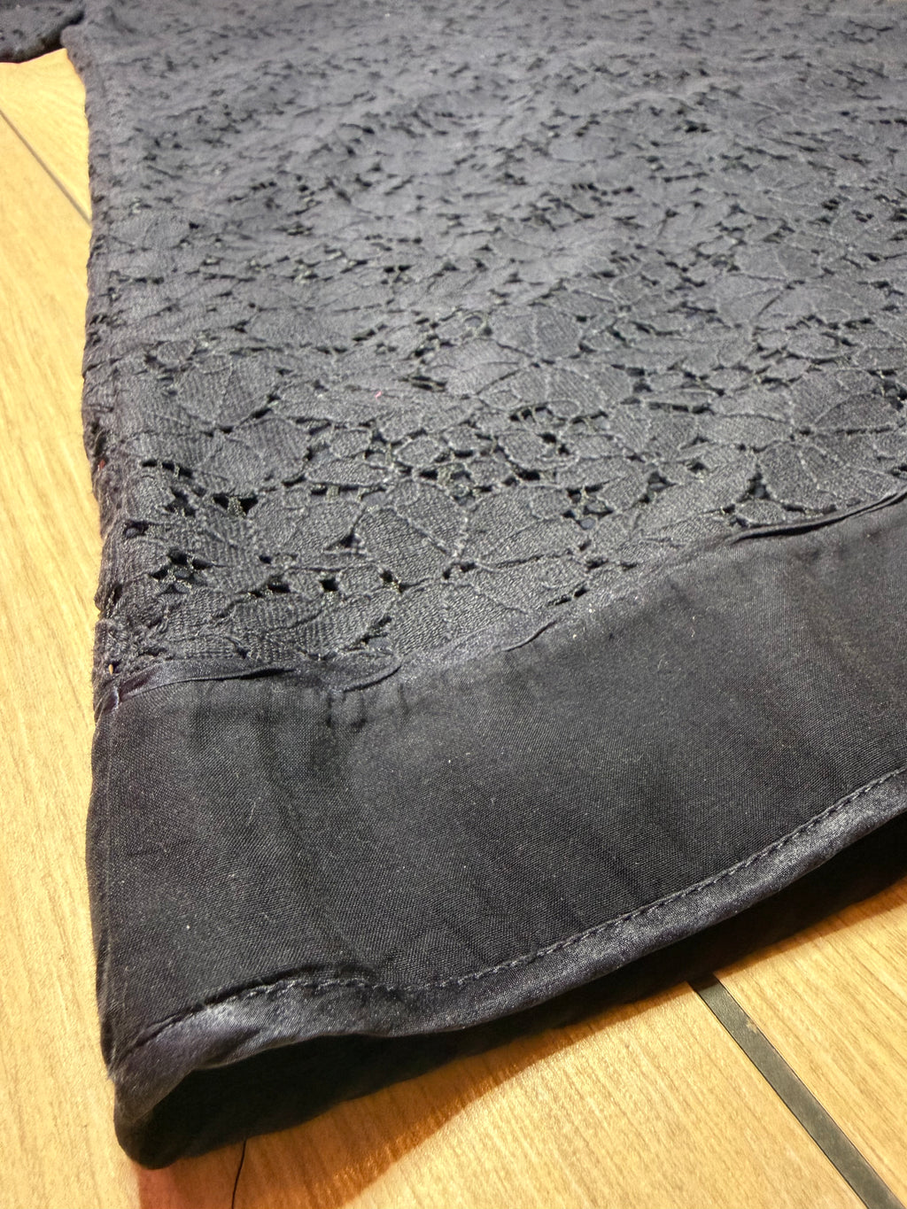 ✨ Massimo Dutti - Robe Dentelle droite noire - T36/38 ✨
