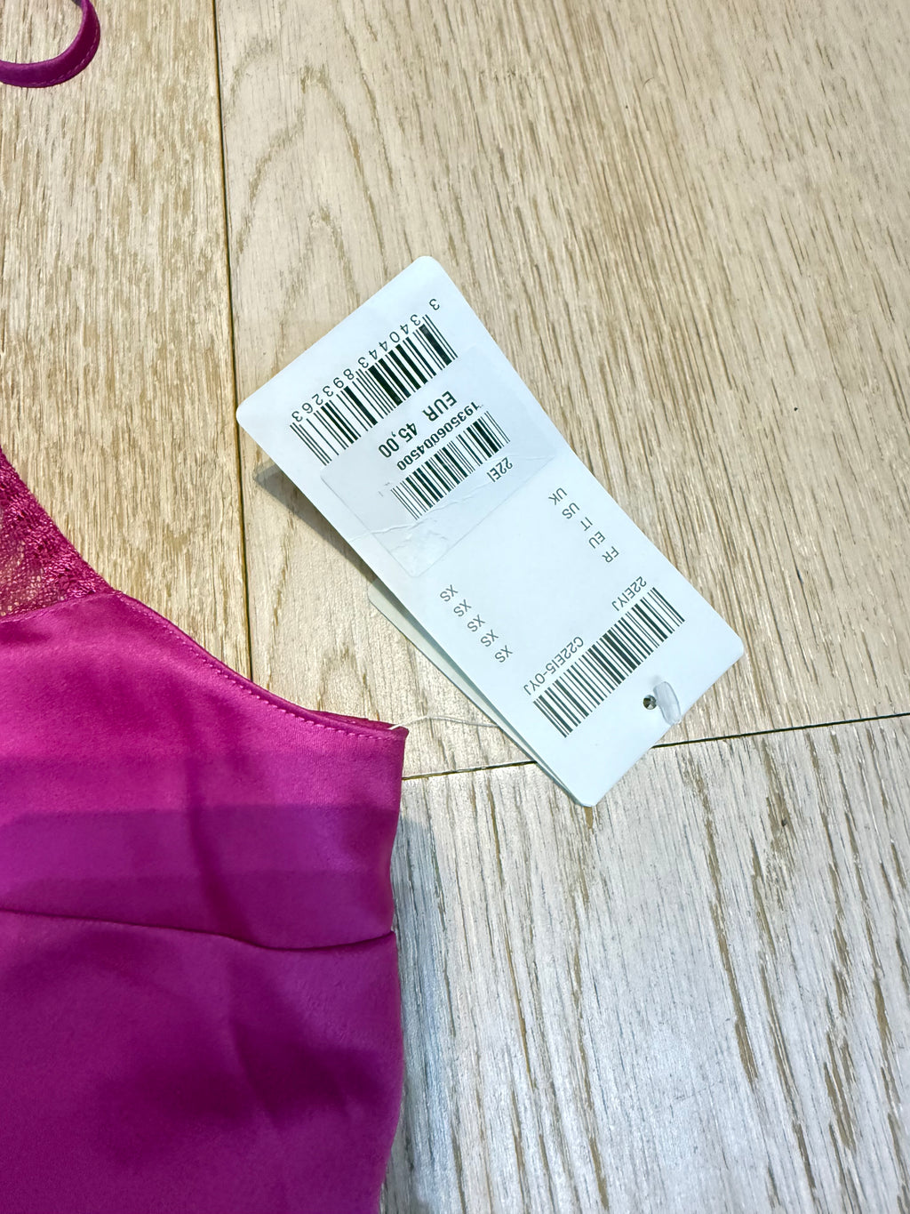 ✨ Neuf 85€ ensemble Chantelle satin fuschia ✨