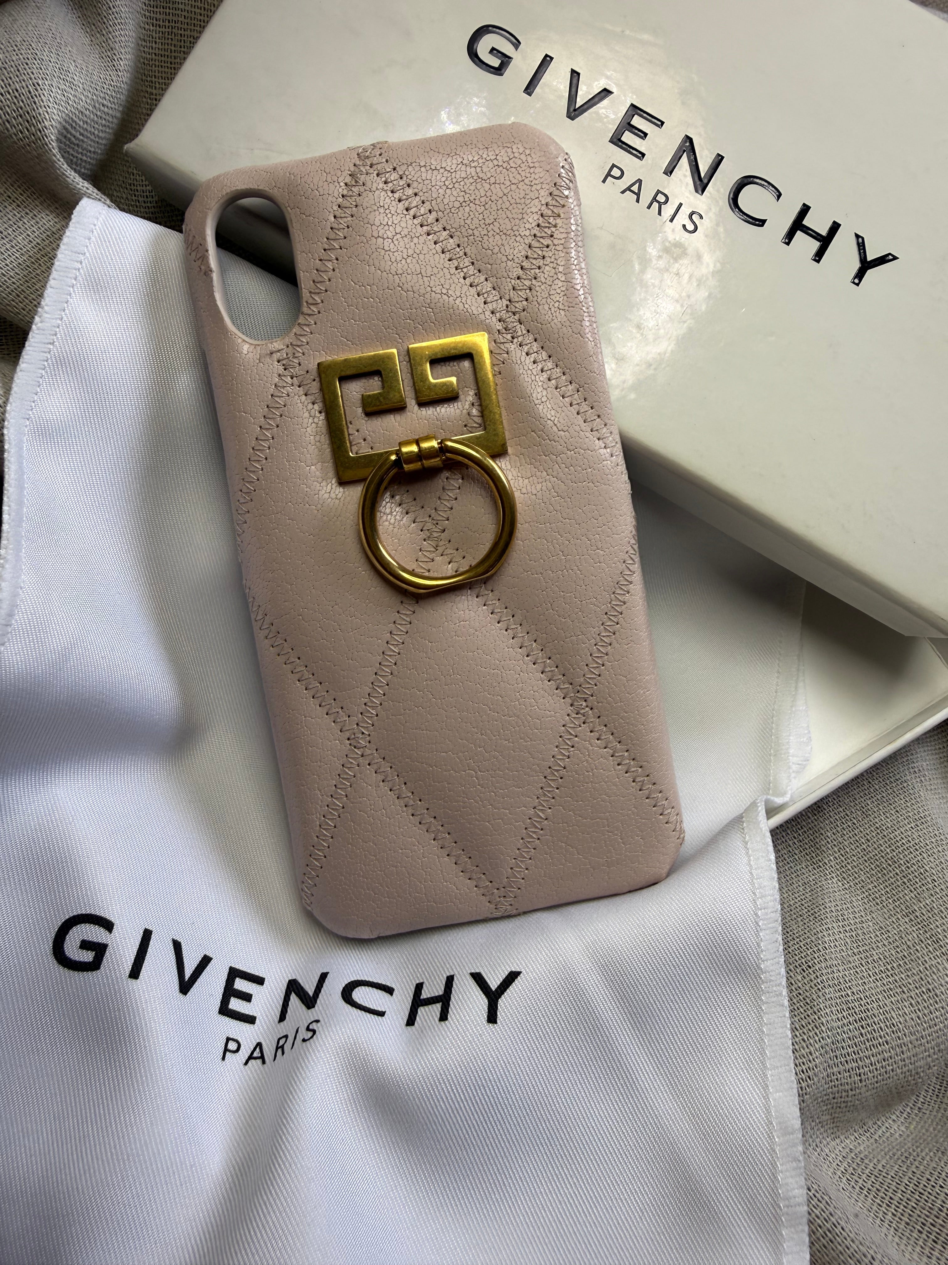 ✨ Neuve Givenchy full set 450€ coque IPhone X ou XS Rose ✨