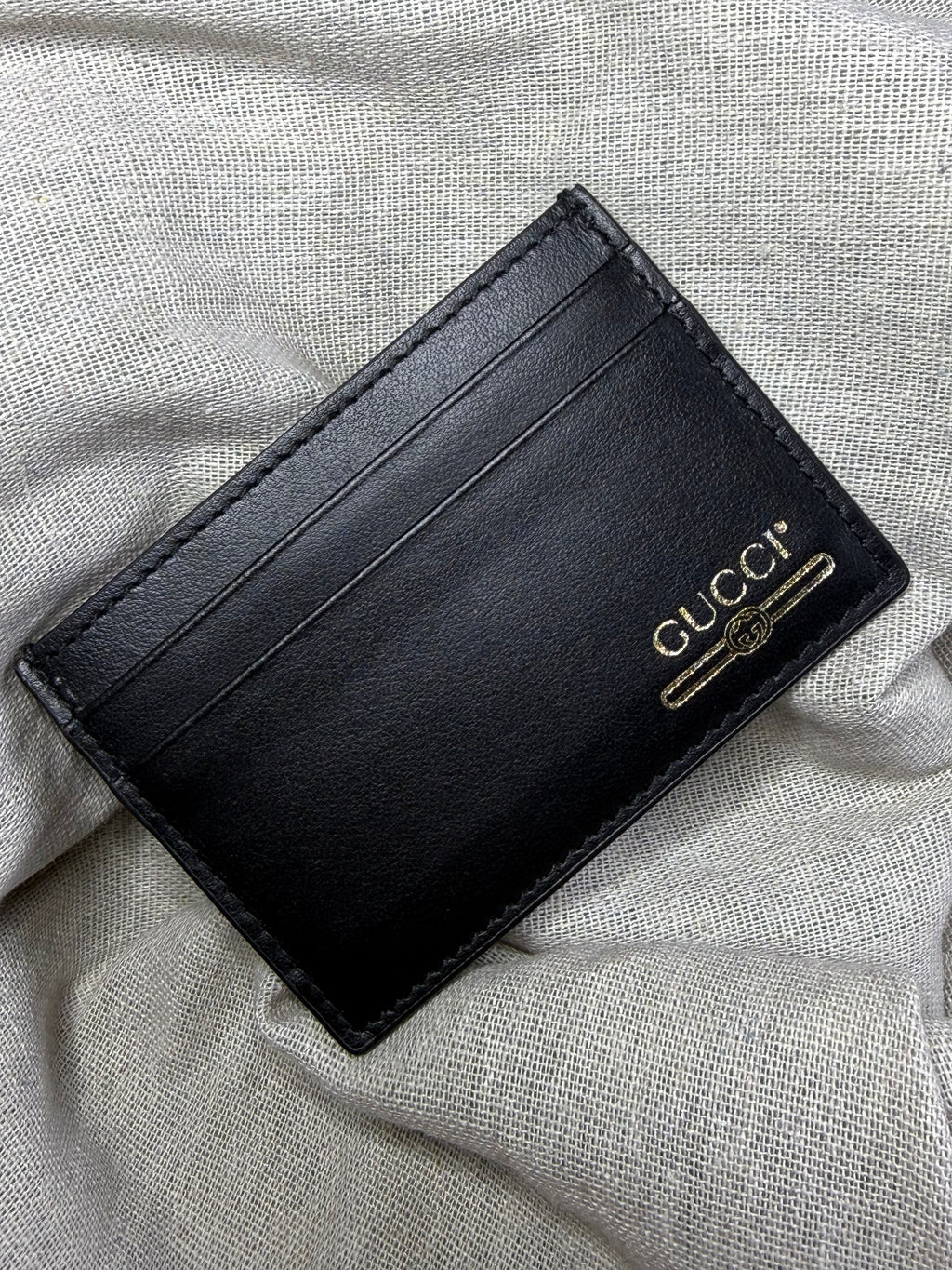 ✨ Neuf 270€ - Gucci — Porte-cartes en cuir noir ✨