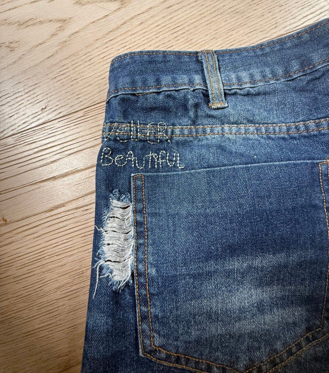 ✨ Desigual - Short en jean - Broderies & Details - T40 ok 42✨