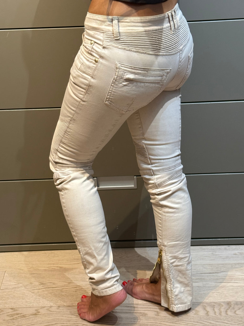 ✨ PIÈCE COLLECTOR – Jean Balmain Blanc Tie-Dye (Taille 36)✨