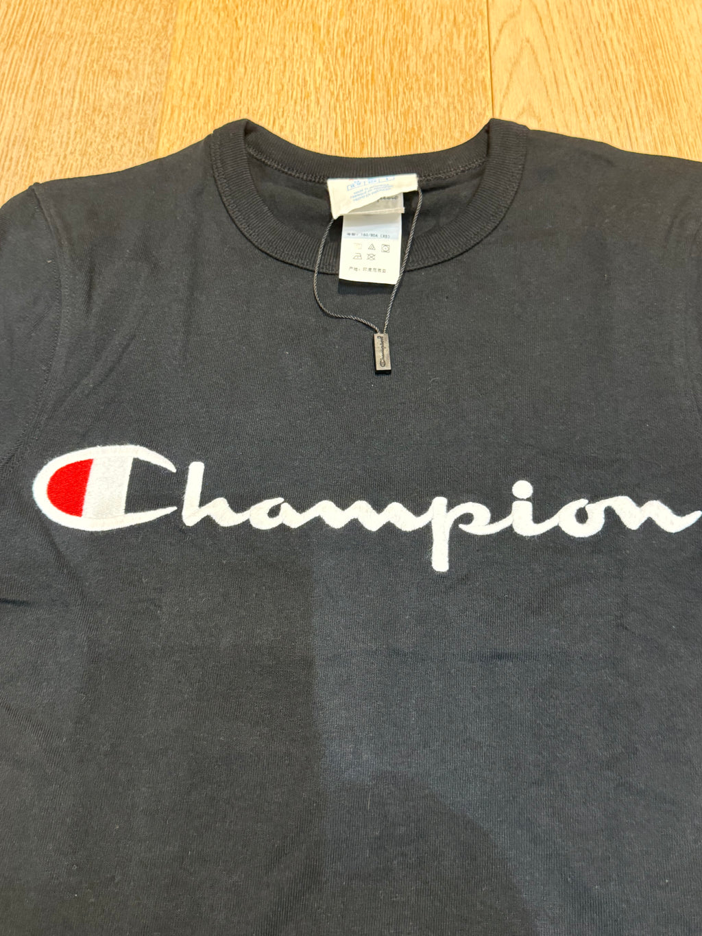 Neuf T Shirt Champion Black XS