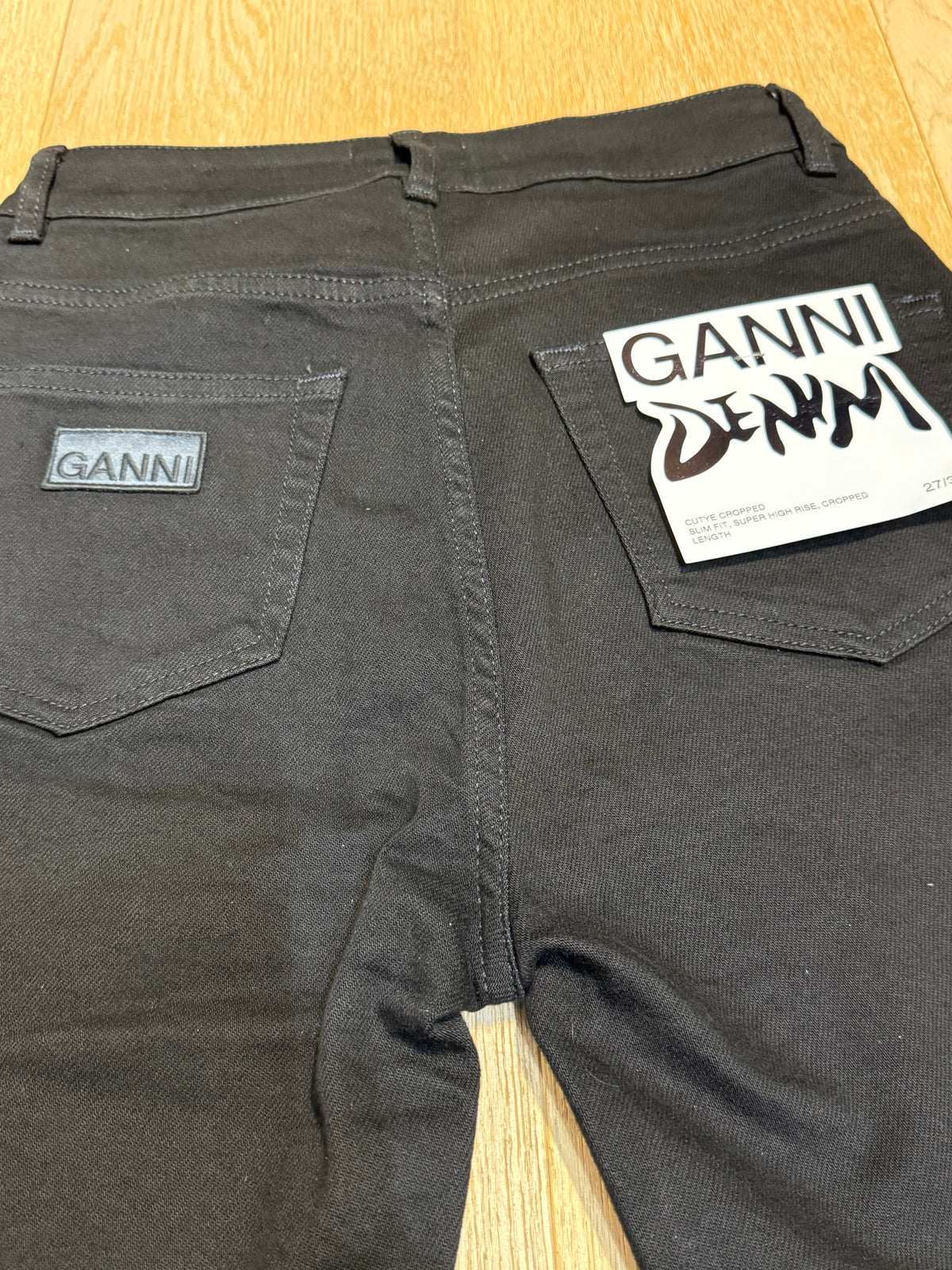 ✨ Neuf 165€ - Ganni - Jean Noir taille haute - W27 L32 ✨