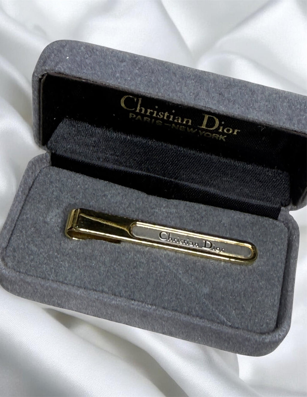 ✨ Pince à cravate avec boîte Christian Dior Vintage – Prestige & Élégance Couture ✨