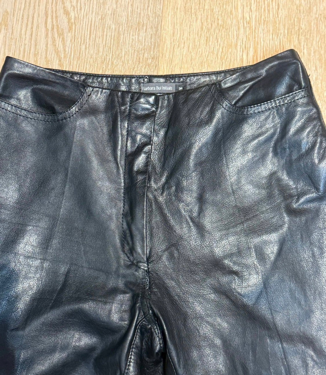 ✨ Barbara Bui - Pantalon en cuir de vachette - T34 ✨