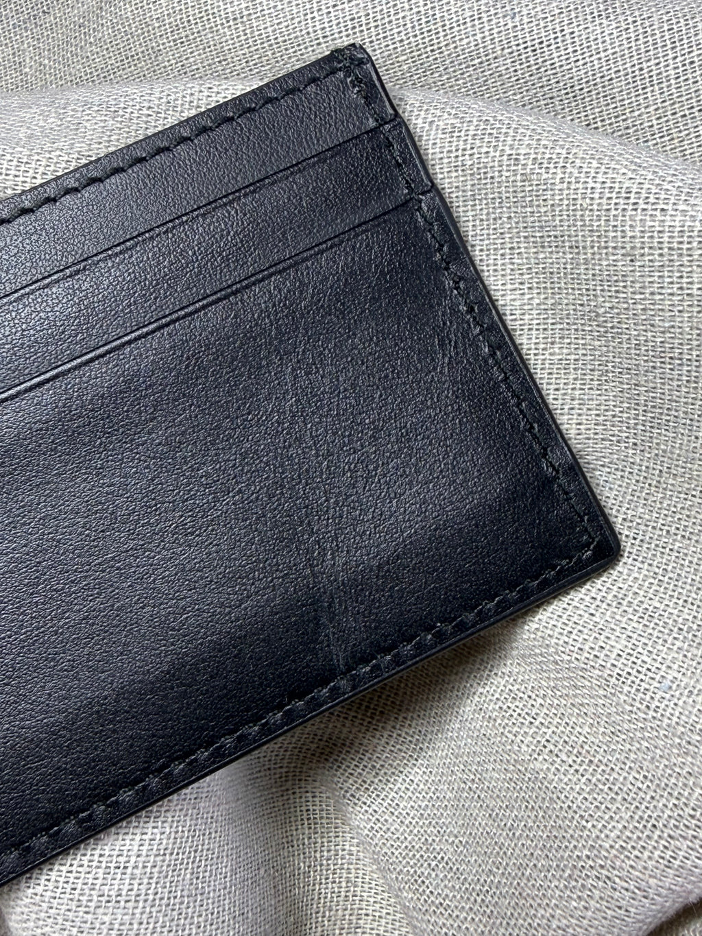 ✨ Neuf 270€ - Gucci — Porte-cartes en cuir noir ✨