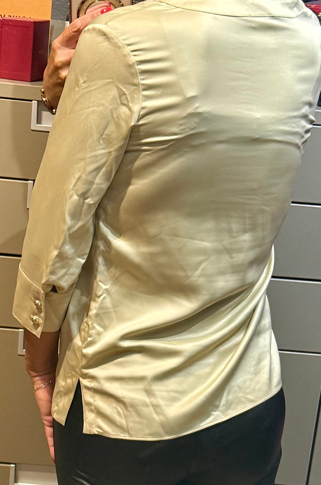 ✨ Blouse Champagne en satin Chanel Uniform 34 ok 36 🍾 ✨