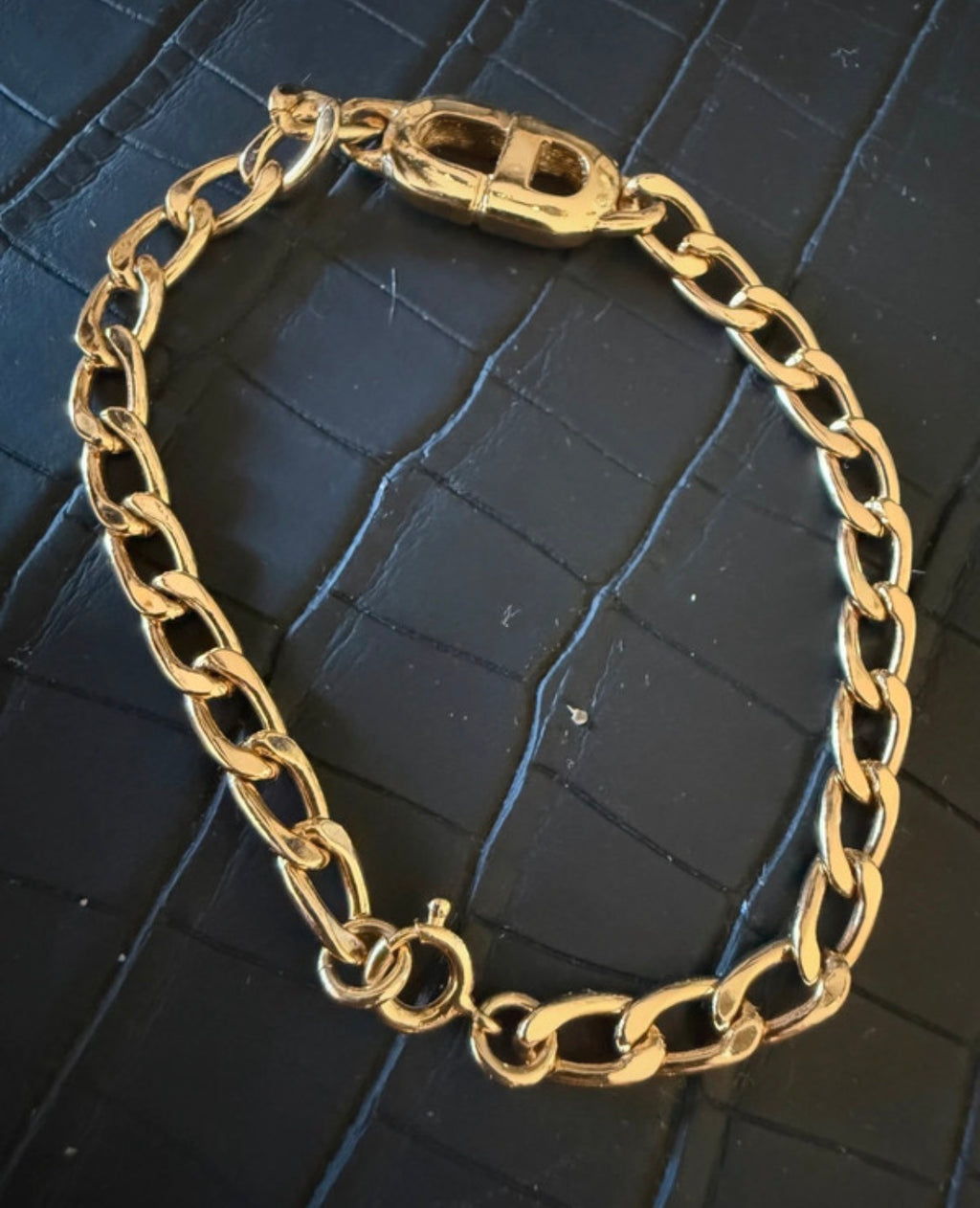 ✨ Christian Dior Vintage – Bracelet Gourmette Monogramme CD plaqué or Full set certificat inclus ✨
