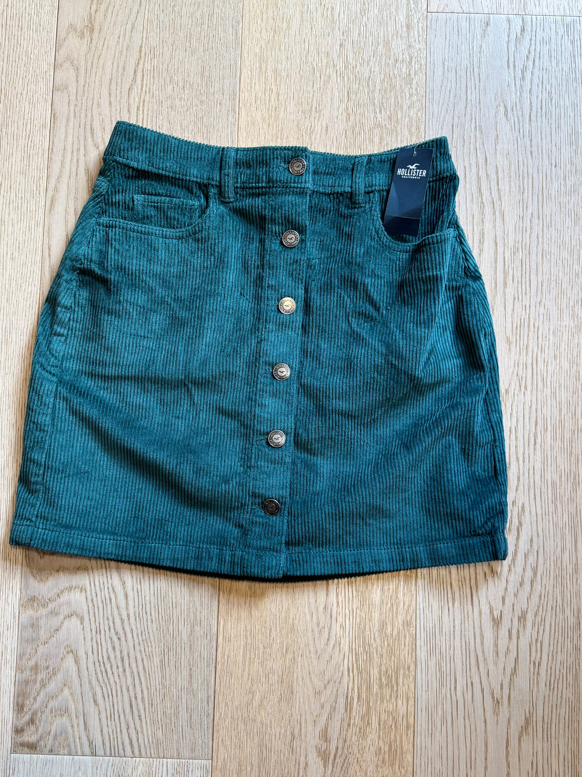 ✨ Neuve 45€ Hollister mini jupe en velours 36 S ✨