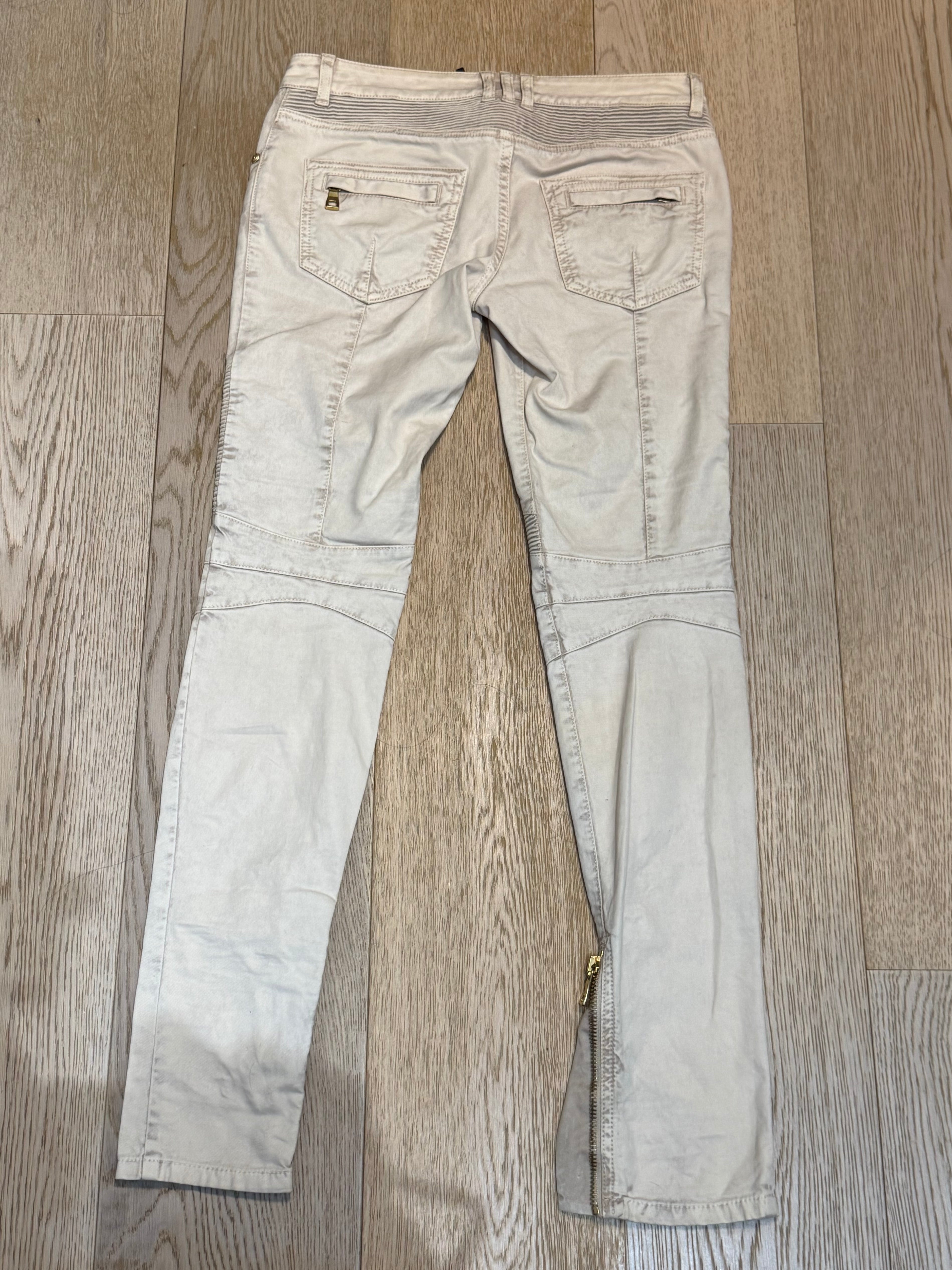 ✨ PIÈCE COLLECTOR – Jean Balmain Blanc Tie-Dye (Taille 36)✨