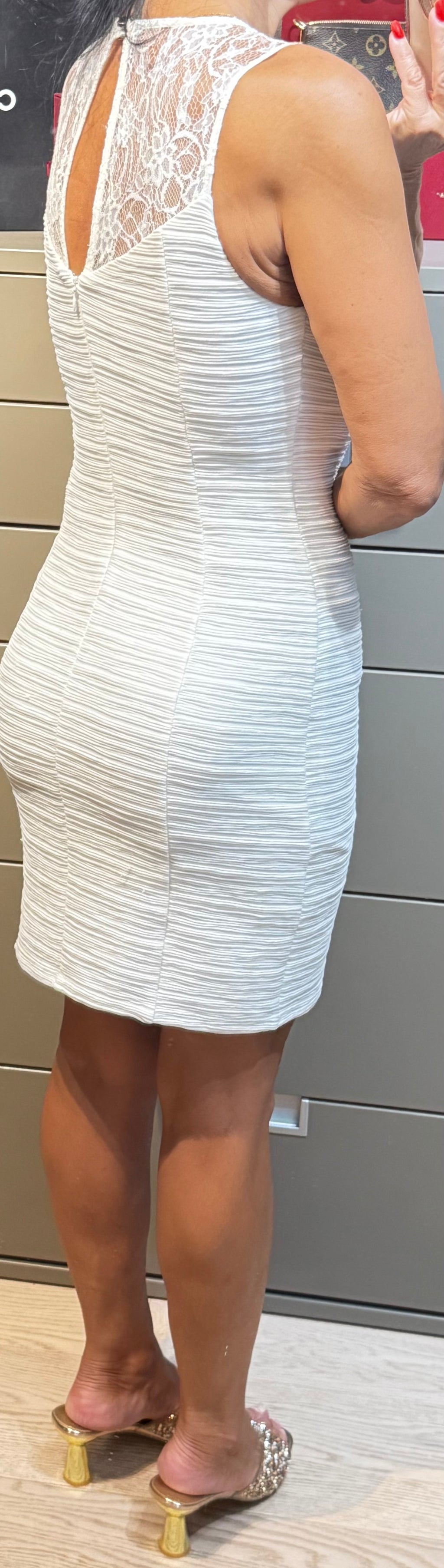 ✨ Guess - Robe fourreau blanche - T36 S ✨
