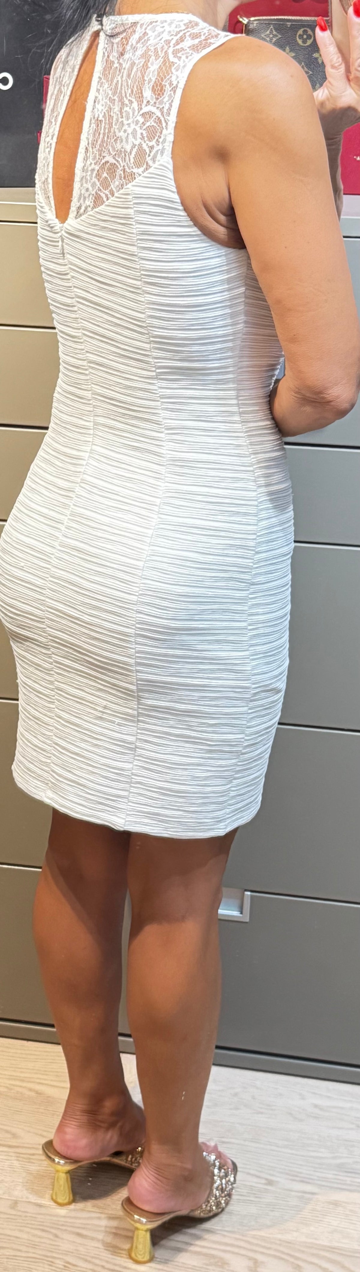 ✨ Guess - Robe fourreau blanche - T36 S ✨