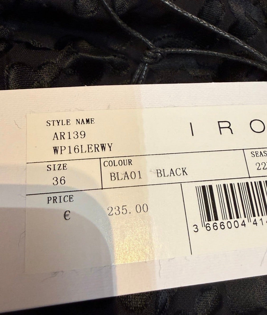 ✨ Neuf 235€ - Iro - Top asymétrique noir - T36 ✨