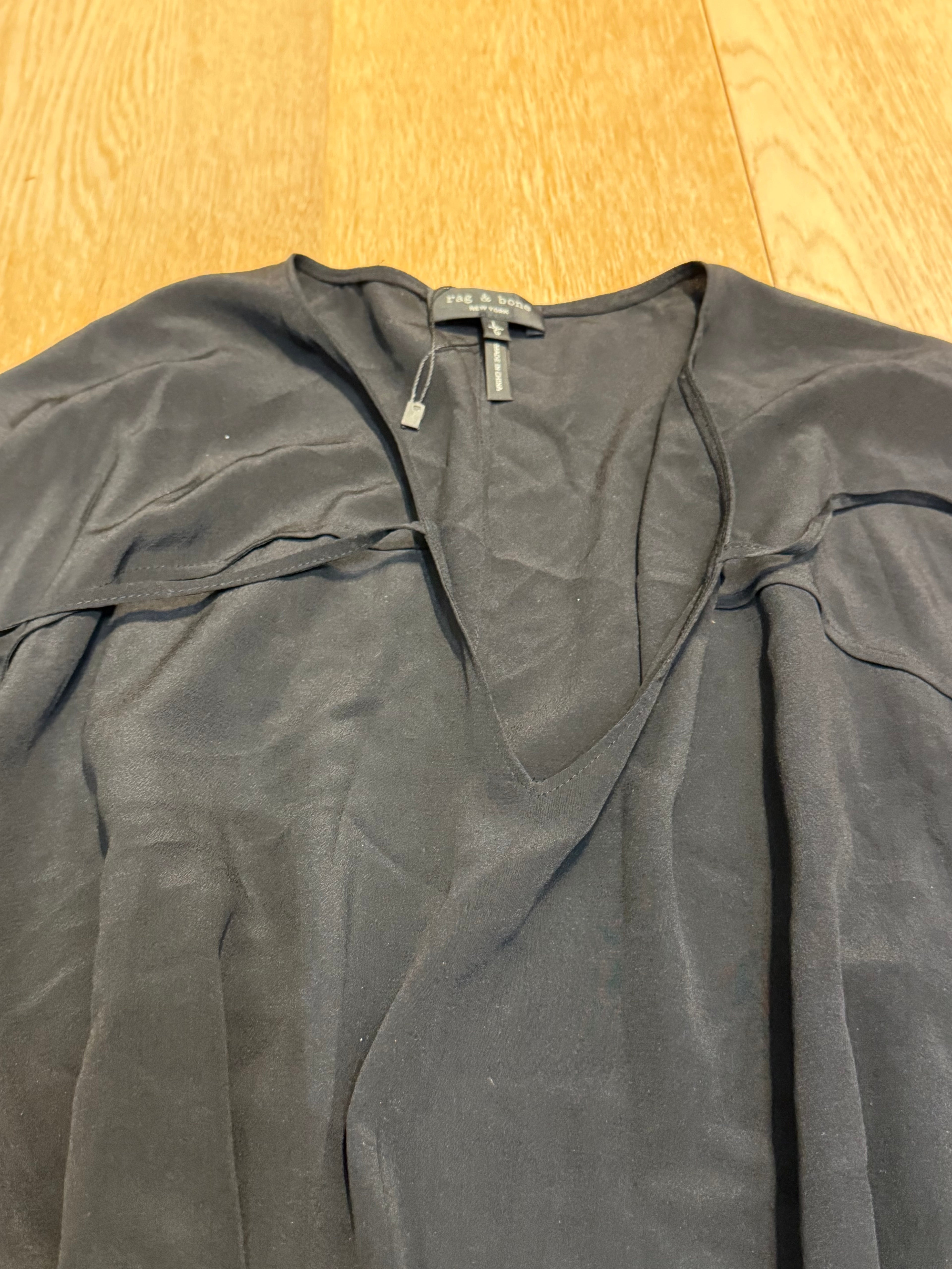 Rag & Bone robe en soie noire Taille ok jusque 42