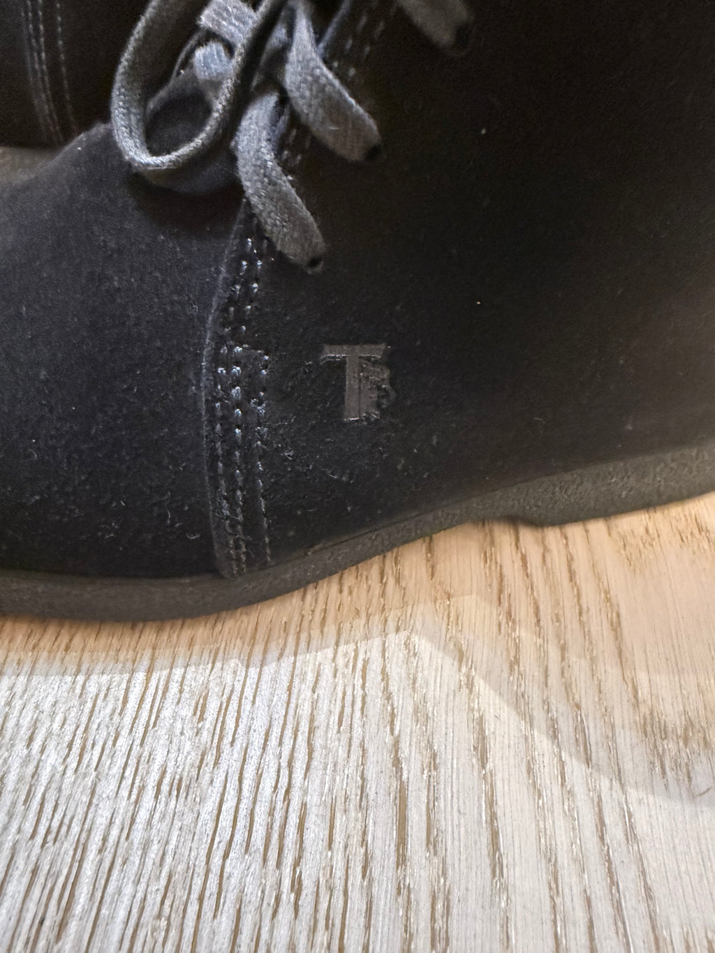 ✨ TOD’S - Bottines en daim - Très bon état - T35 ✨