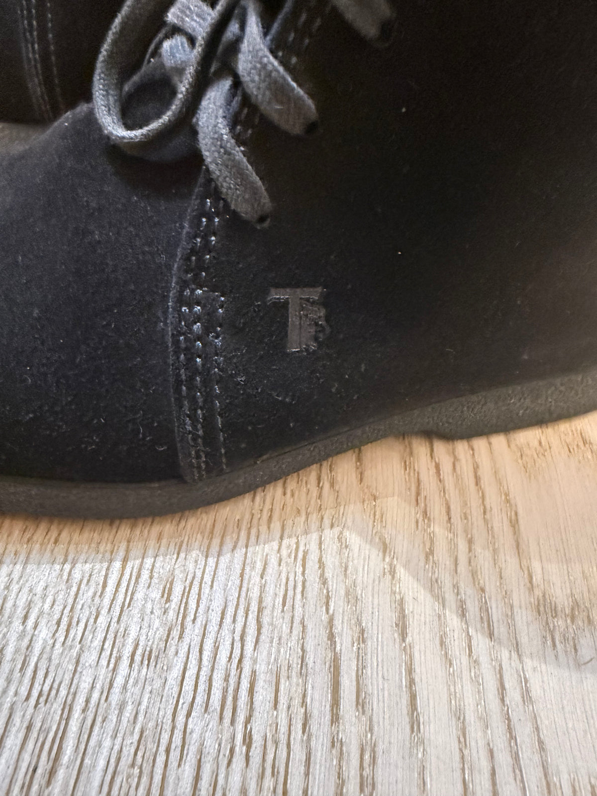 ✨ TOD’S - Bottines en daim - Très bon état - T35 ✨