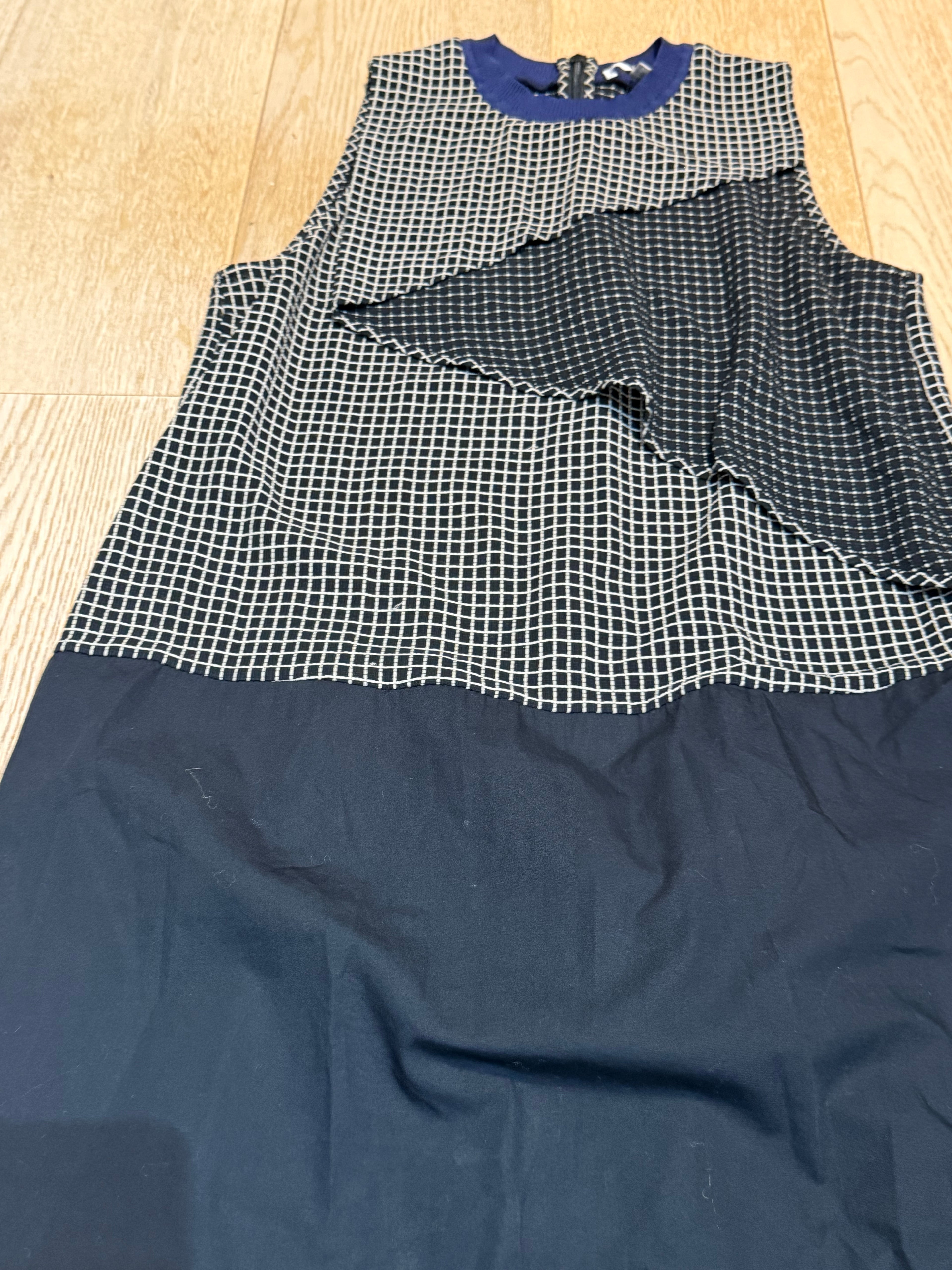 ✨ CARVEN PARIS – ROBE LUXE ASYMÉTRIQUE CHIC (TAILLE 40) ✨