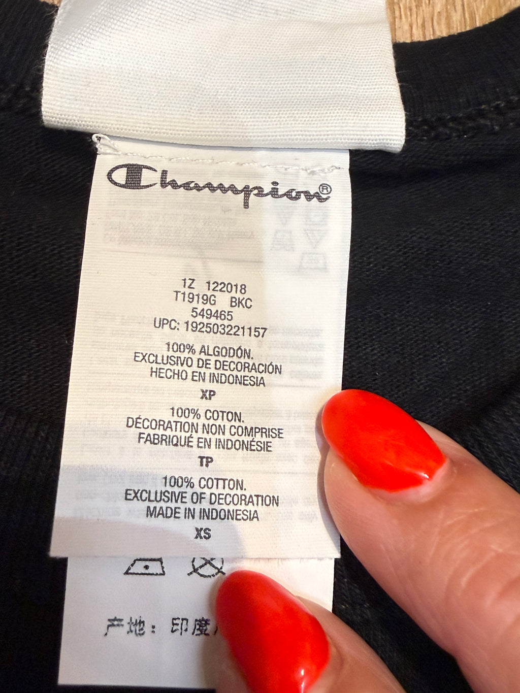 Neuf T Shirt Champion Black XS