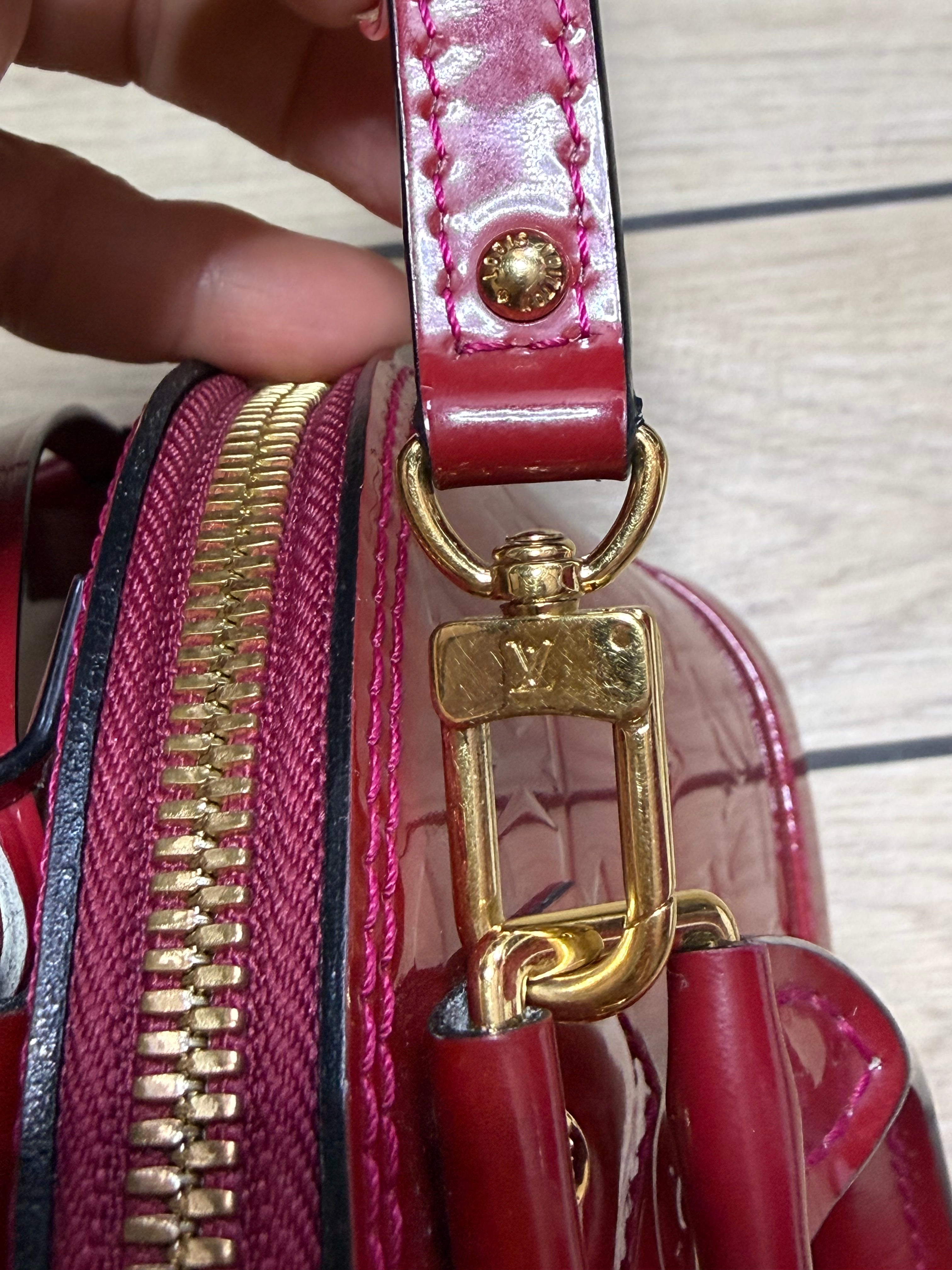 ✨ Sac Louis Vuitton Alma BB Monogram Vernis Rouge + Certificat ENTRUPY ✨