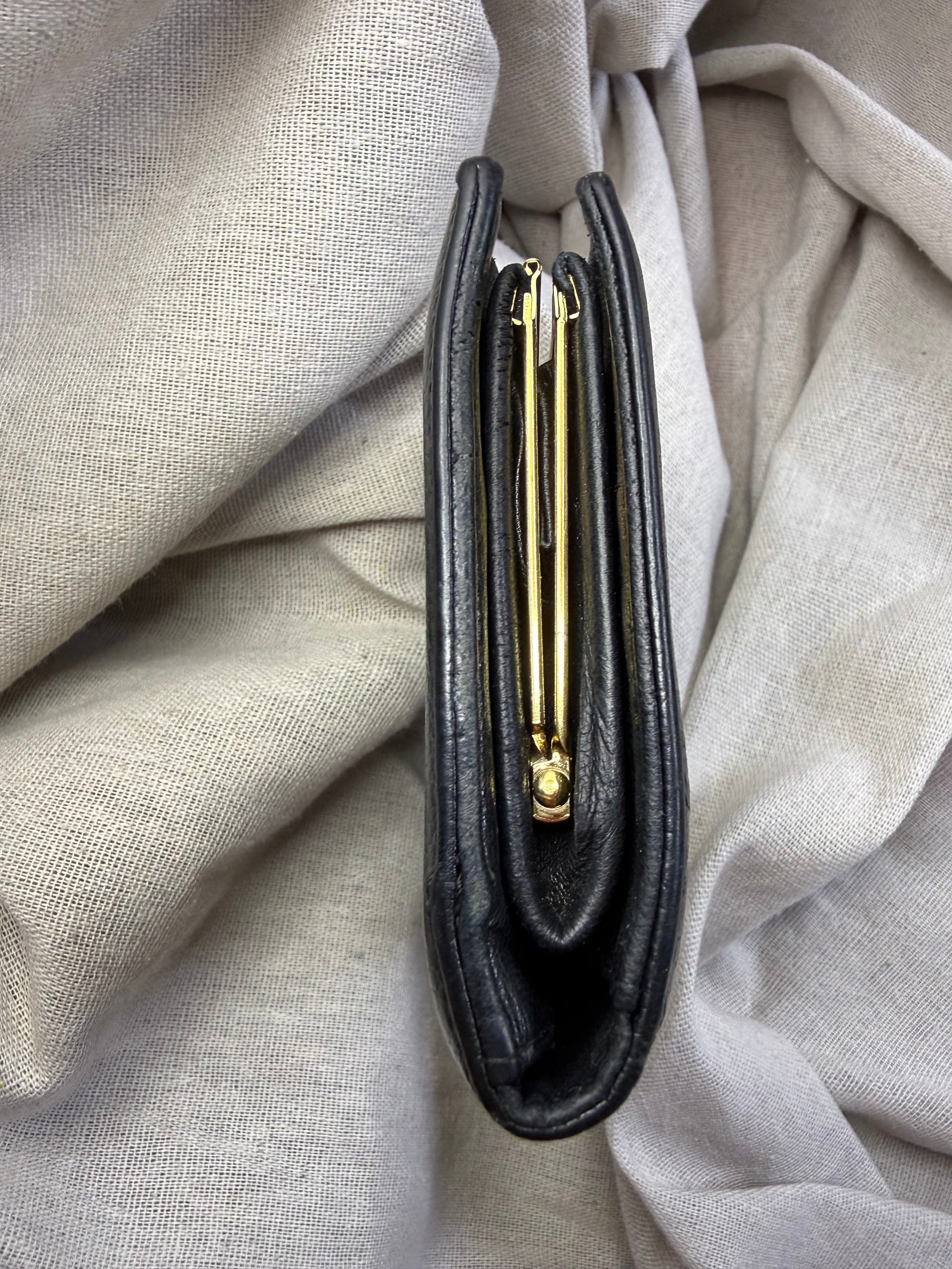 ✨ CHANEL – Grand Portefeuille CC Timeless en Cuir Caviar Noir ✨