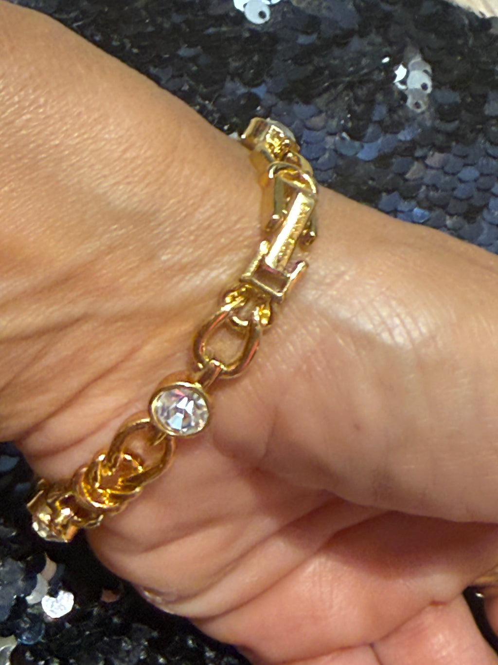 ⚜️ BRACELET VINTAGE NINA RICCI – PLAQUÉ OR & CRISTAUX ⚜️