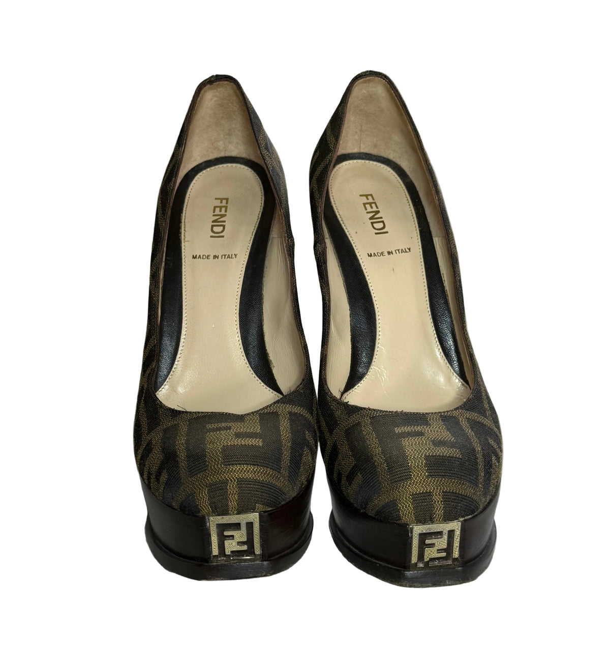 ✨ Fendi Escarpins logomania T.37-37,5 ✨