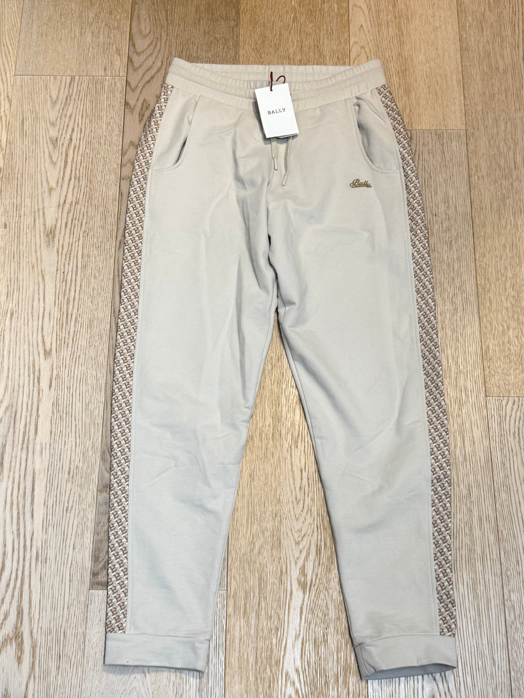 ✨ Neuf 600€ Bally jogging 36 S ✨