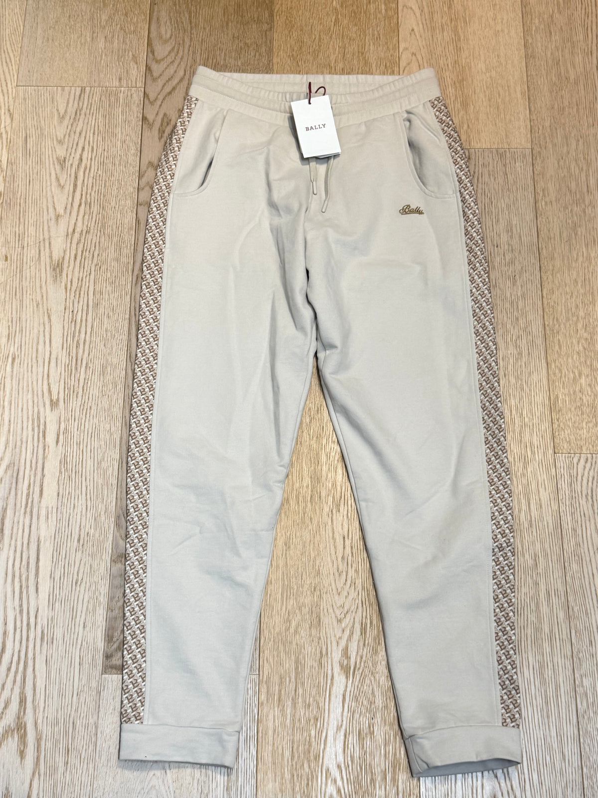 ✨ Neuf 600€ Bally jogging 36 S ✨