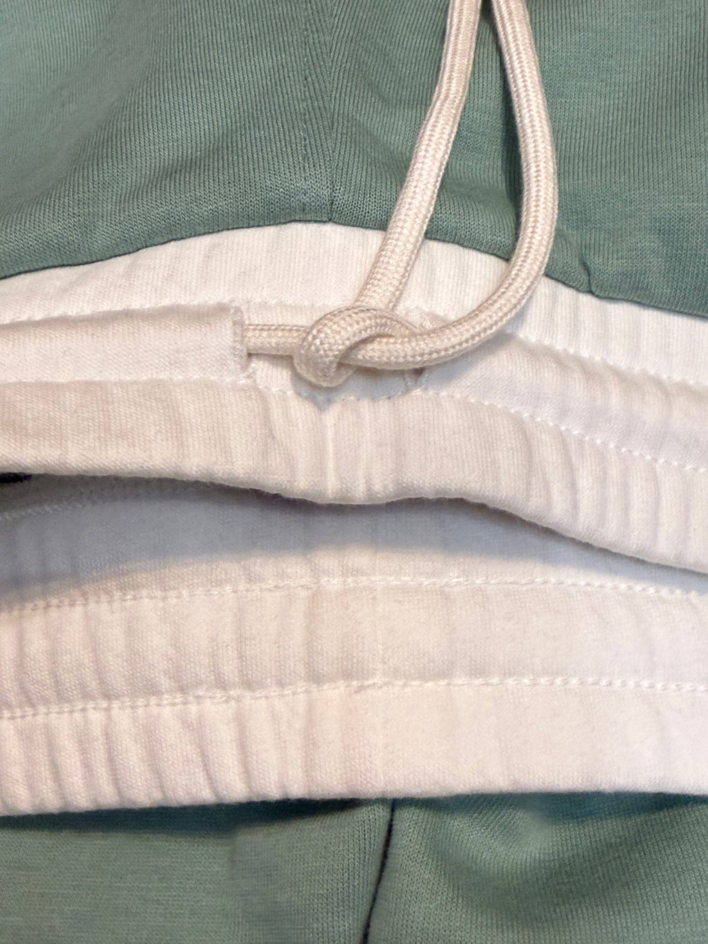 ✨ Neuf 600€ - Bally - Jogging Luxe vert sauge - Taille 34 ok 36 ✨