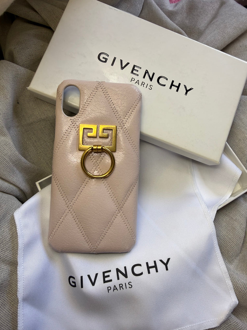 ✨ Neuve Givenchy full set 450€ coque IPhone X ou XS Rose ✨