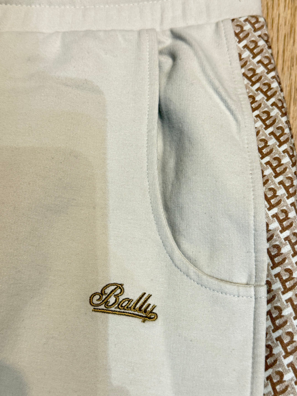 ✨ Neuf 600€ Bally jogging 36 S ✨