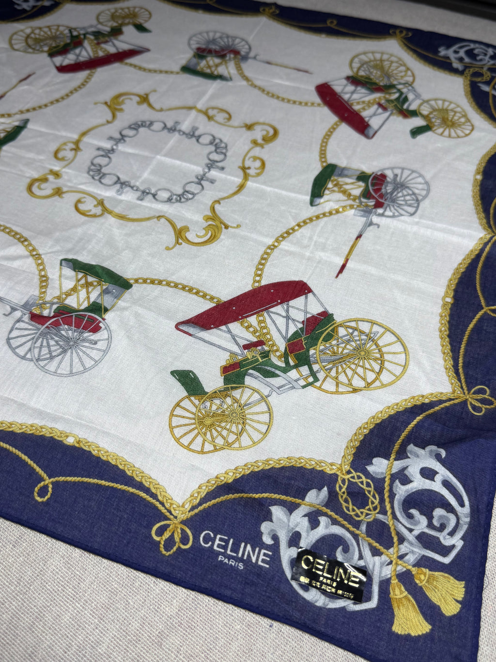 ✨ Neuf 230€ Foulard carré vintage Celine Paris ✨