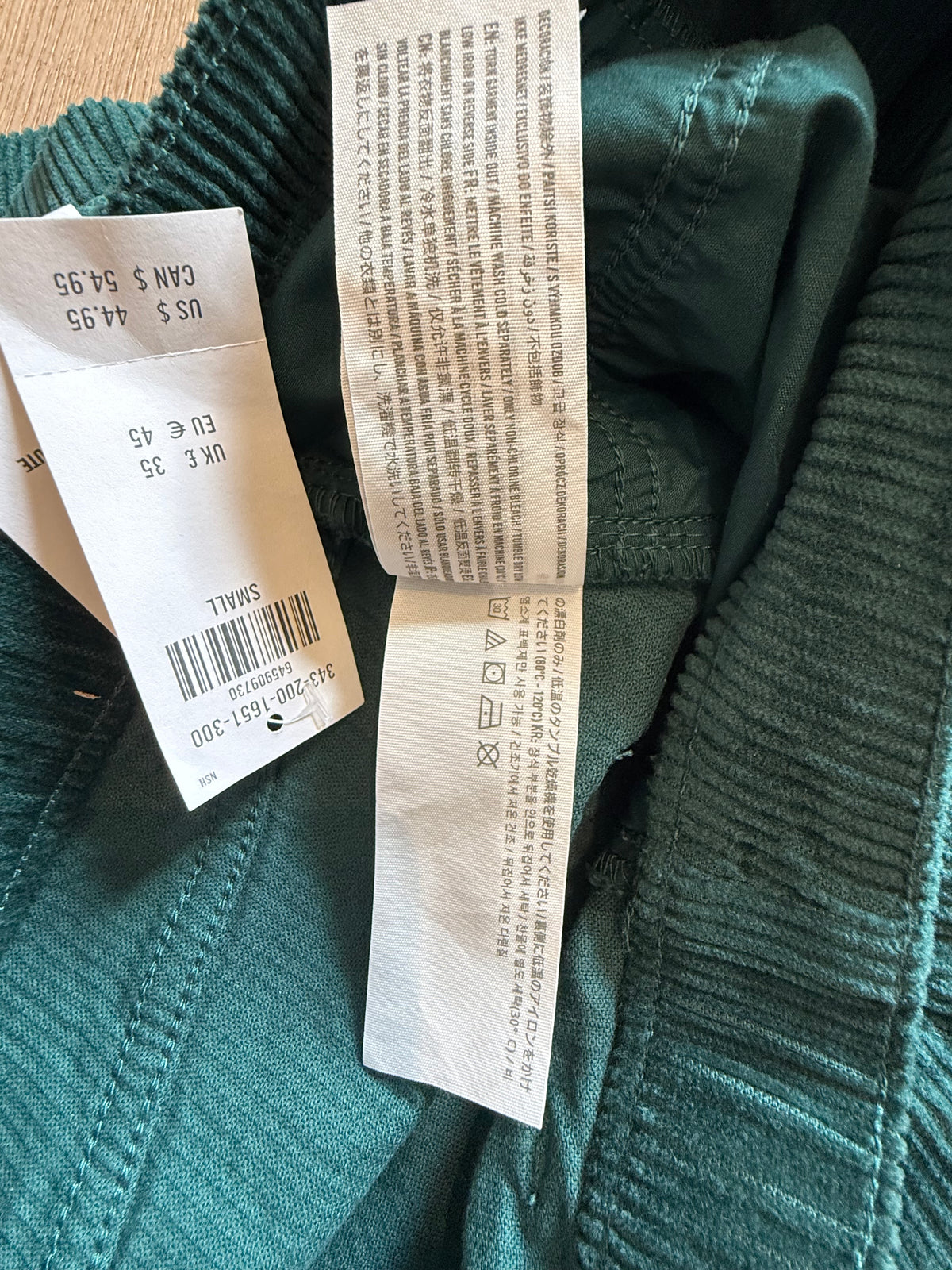 ✨ Neuve 45€ Hollister mini jupe en velours 36 S ✨