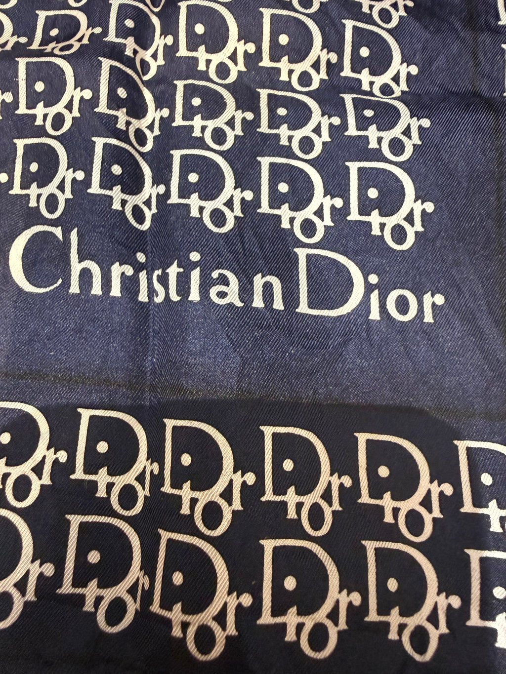 ✨ Carré de soie Christian Dior 45cm ✨