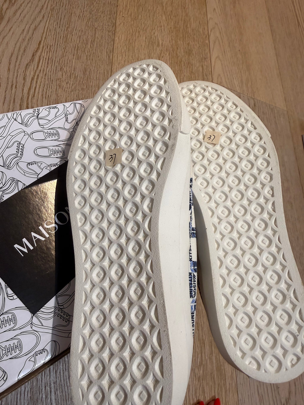 ✨ Neuves 225€ Maison Kitsuné T37 Exceptionelles ✨