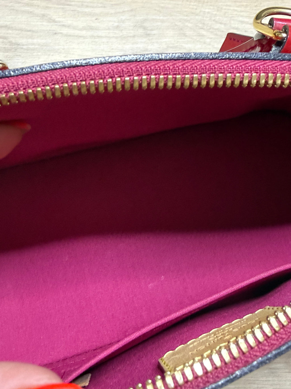 ✨ Sac Louis Vuitton Alma BB Monogram Vernis Rouge + Certificat ENTRUPY ✨