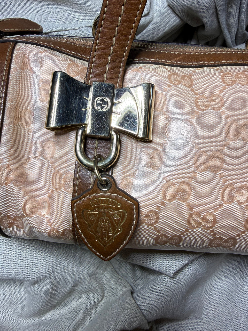 ✨ Gucci Duchessa Small Boston Bag – Vintage Y2K ✨